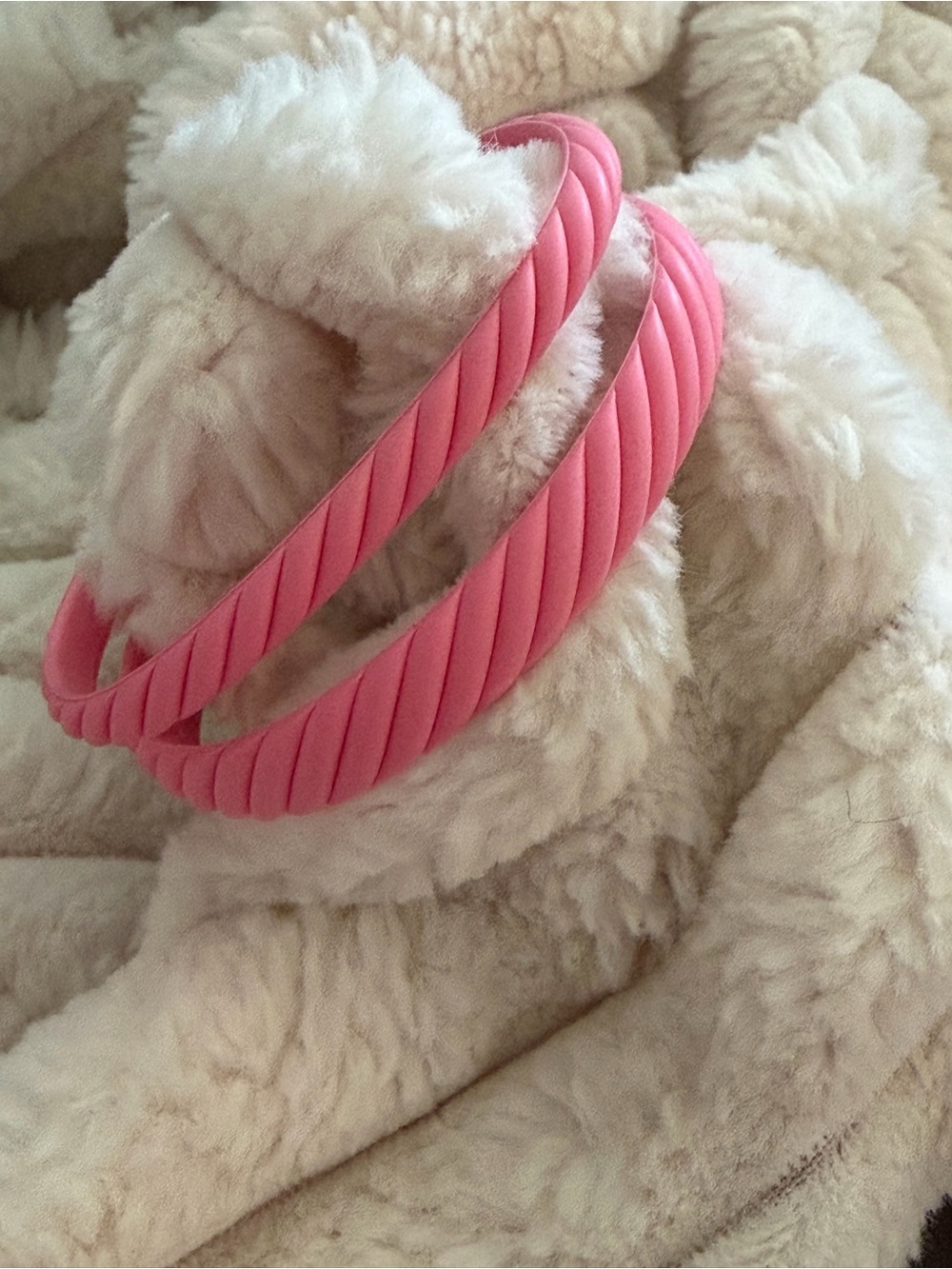 David Yurman rubber breast cancer bracelets - Picture 2 of 6